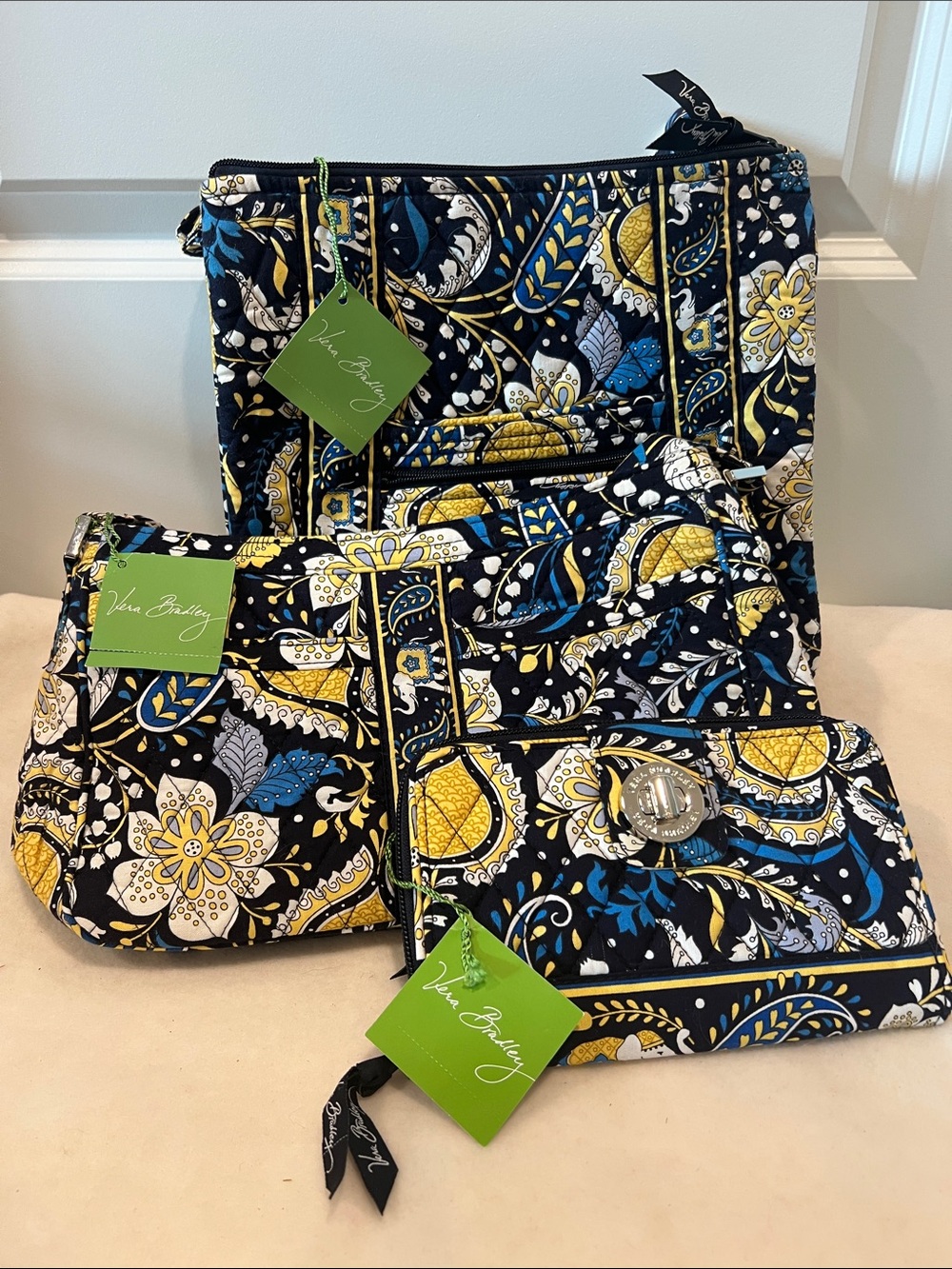Vera Bradley Ellie Blue Floral Hipster, Cassidy, & Turnlock Wallet Set NWT